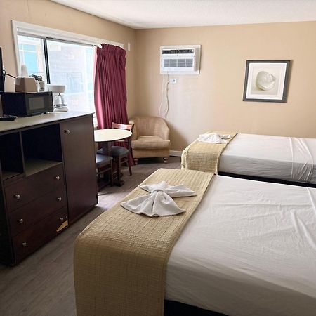 Polynesian Oceanfront Hotel Миртъл Бийч Екстериор снимка